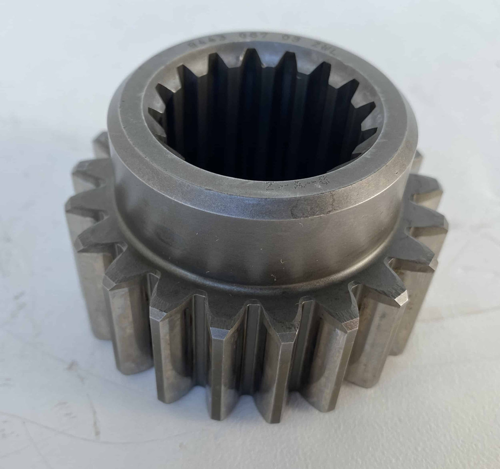 Liebherr Sonnenrad ID-Nr.9443067 - ID-Nr.944306703.  SAT275/222, SAT275/232 - SAT275/255.  A932, A934, E932, P932, P934, R932, R934B, R934 C, R944 C T, R944 C TUN.  #ZWL# - Swing motor for Construction machinery: picture 3 Liebherr Sonnenrad ID-Nr.9443067 - ID-Nr.944306703.  SAT275/222, SAT275/232 - SAT275/255.  A932, A934, E932, P932, P934, R932, R934B, R934 C, R944 C T, R944 C TUN.  #ZWL# - Swing motor for Construction machinery: picture 3