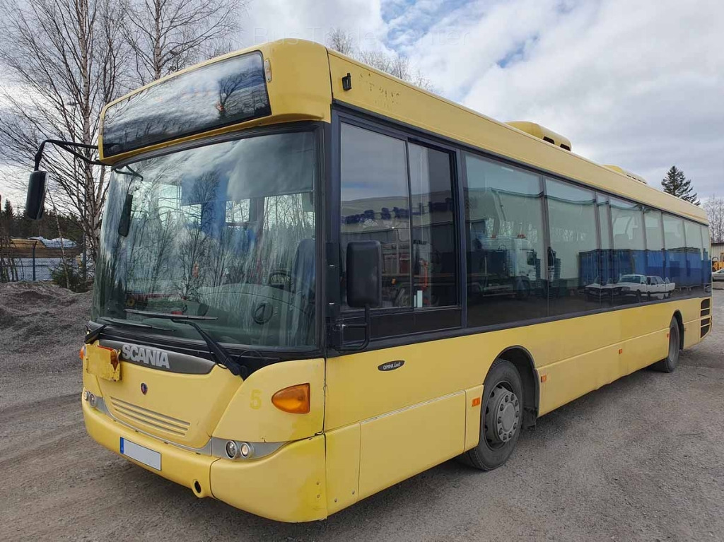 SCANIA OmniLink II CK 230 - Suburban bus: picture 4 SCANIA OmniLink II CK 230 - Suburban bus: picture 4