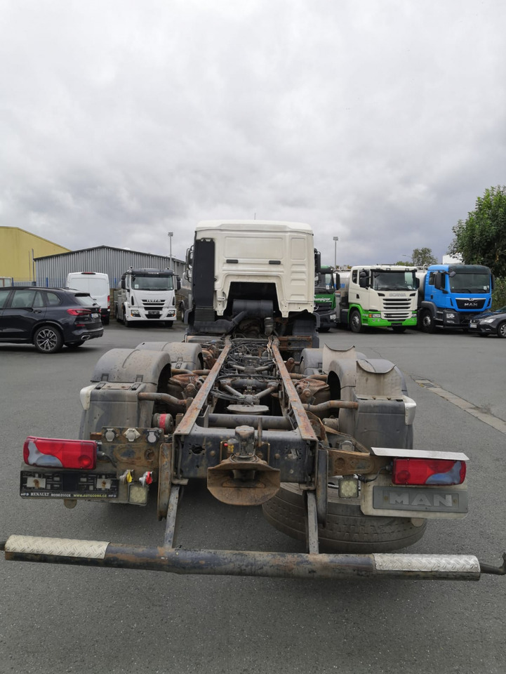 MAN TGA 26.350 6x2  (Nr. 4998) - Cab chassis truck: picture 4 MAN TGA 26.350 6x2  (Nr. 4998) - Cab chassis truck: picture 4