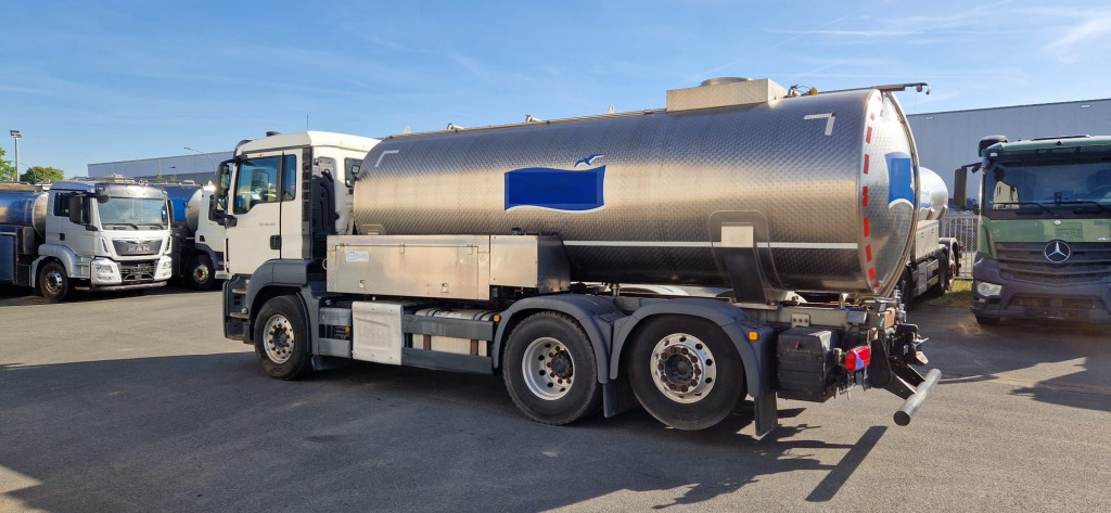 MAN TGS 26.420 6x2 (Nr. 6045) - Tank truck: picture 4 MAN TGS 26.420 6x2 (Nr. 6045) - Tank truck: picture 4