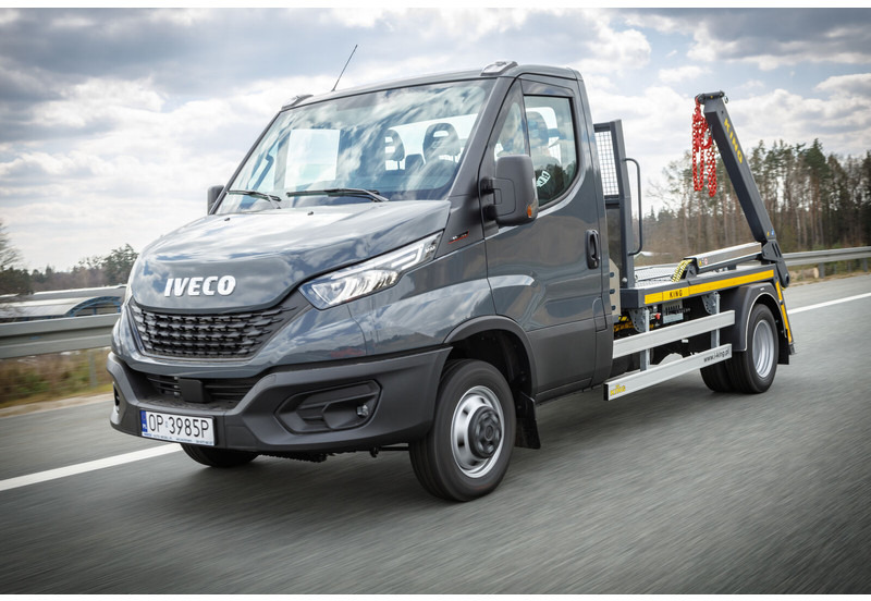 Iveco Daily 70C18 + KING Bramowiec / Skiploader / Absetzkipper - Skip loader truck: picture 2 Iveco Daily 70C18 + KING Bramowiec / Skiploader / Absetzkipper - Skip loader truck: picture 2