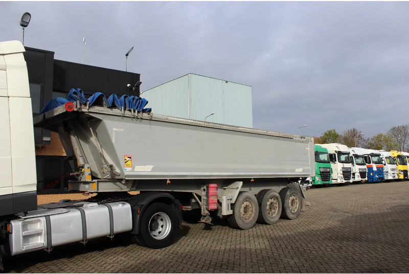 Benalu * 27 CUB * Lift Axle * - Tipper semi-trailer: picture 1 Benalu * 27 CUB * Lift Axle * - Tipper semi-trailer: picture 1