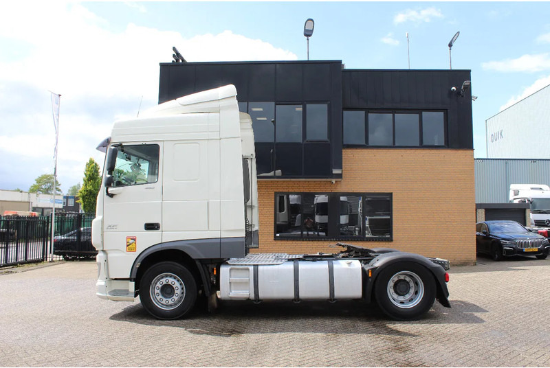 DAF XF 106.460 * RETARDER * 4X2 * - Tractor unit: picture 2 DAF XF 106.460 * RETARDER * 4X2 * - Tractor unit: picture 2