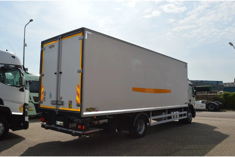 Volvo FE 260 * EURO5 * 4X2 * CARRIER SUPRA 950 MT * 4X2 * MANUAL * - Refrigerator truck: picture 3 Volvo FE 260 * EURO5 * 4X2 * CARRIER SUPRA 950 MT * 4X2 * MANUAL * - Refrigerator truck: picture 3
