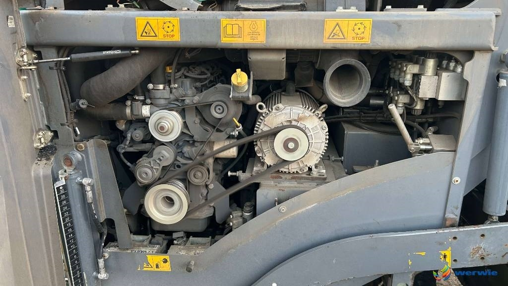 Asphalt paver Vögele SUPER 800i / AB220TV (1,20 - 2,20 m): picture 13