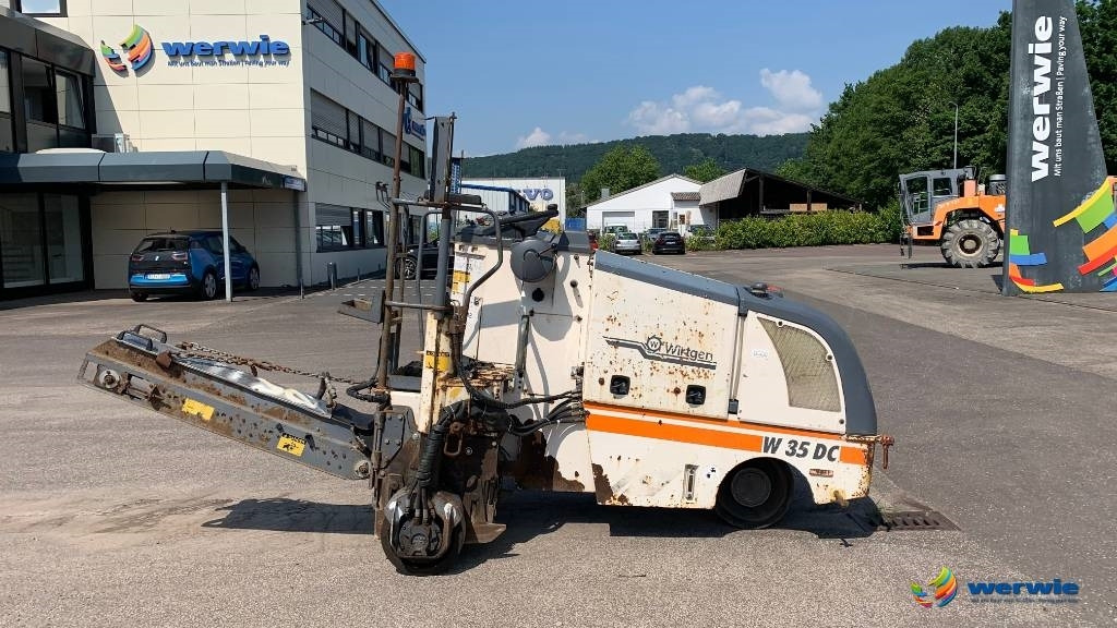 Wirtgen W 35 DC - Cold planer: picture 1 Wirtgen W 35 DC - Cold planer: picture 1