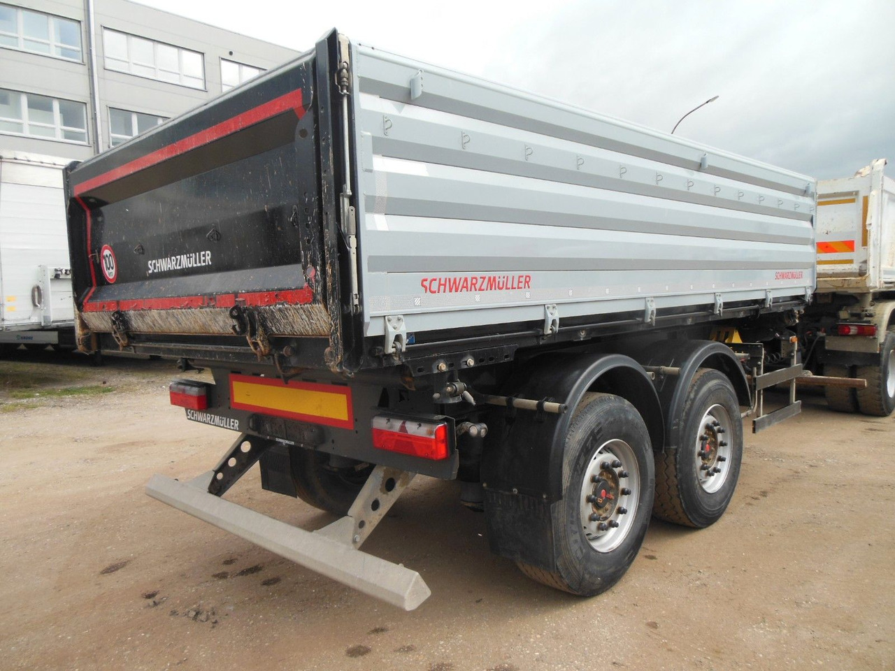 Schwarzmüller TKIA 2/E - Tipper trailer: picture 3 Schwarzmüller TKIA 2/E - Tipper trailer: picture 3