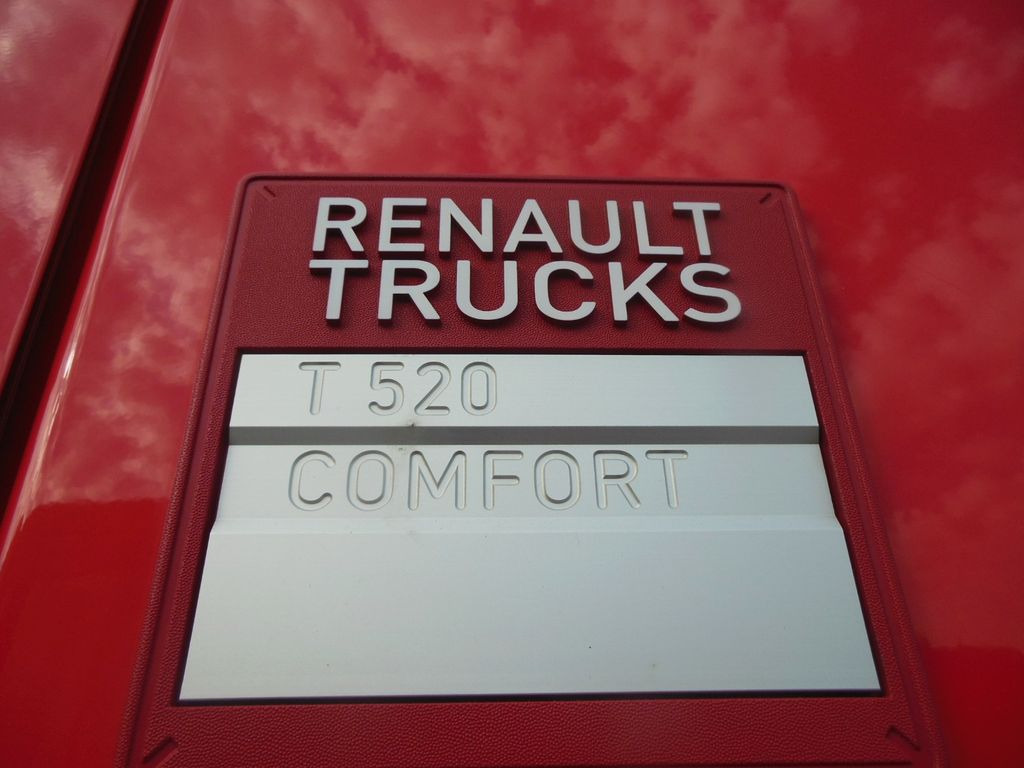 Renault T520 HIGH, COMFORT, LOWDECK, TOP STAND!! - Tractor unit: picture 5 Renault T520 HIGH, COMFORT, LOWDECK, TOP STAND!! - Tractor unit: picture 5
