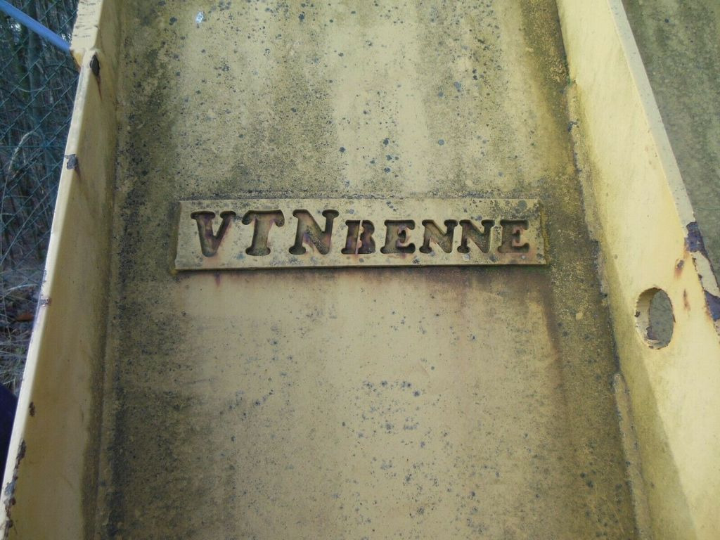 Volvo L120 - Schaufel 3,8m3 Volvo L120 - Schaufel 3,8m3 - Loader bucket: picture 2 Volvo L120 - Schaufel 3,8m3 Volvo L120 - Schaufel 3,8m3 - Loader bucket: picture 2