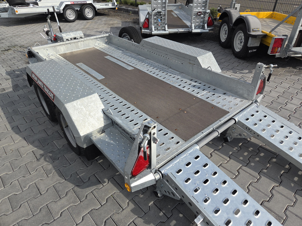 Brian James Digger Plant 543-2813-35 280x130cm Auffahrrampen klappbar Reserverad 3500kg - Plant trailer: picture 4 Brian James Digger Plant 543-2813-35 280x130cm Auffahrrampen klappbar Reserverad 3500kg - Plant trailer: picture 4