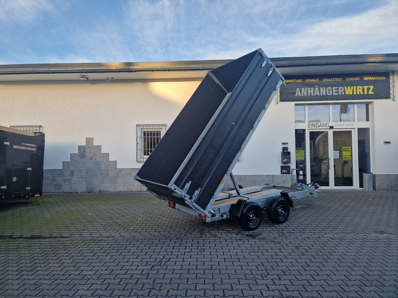 COBALT+ 335x180x40cm black +40cm hohe Aluwände Elektro Rampen Stützen Parabelfederung 3500kg - Tipper trailer: picture 1 COBALT+ 335x180x40cm black +40cm hohe Aluwände Elektro Rampen Stützen Parabelfederung 3500kg - Tipper trailer: picture 1