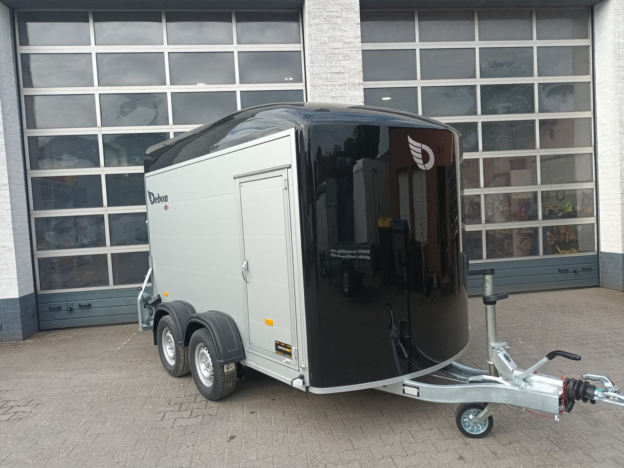 Closed box trailer Cargo Roadster 500 312x167x199cm Alu Poly black Seitentür 100km/H Pullman 2000kg Sommer Aktion 2025: picture 6