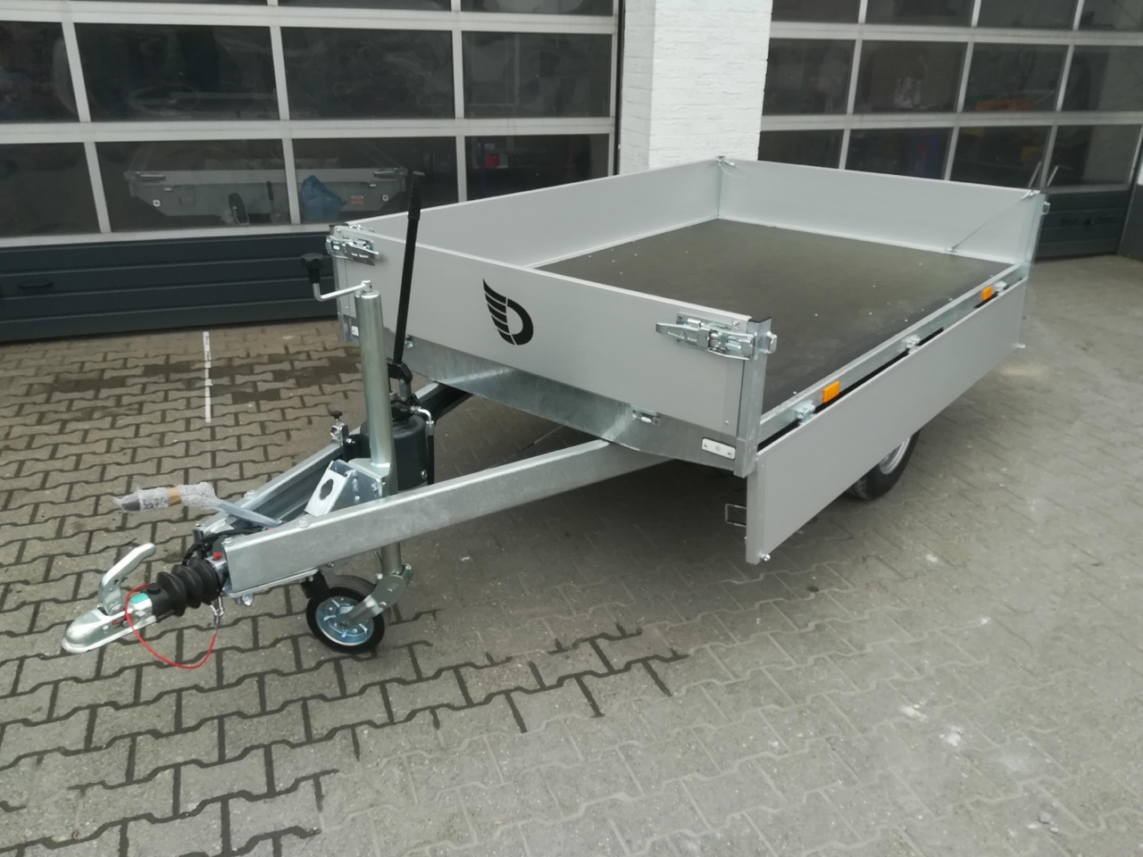 Cheval Liberte Debon Kipper PW 0 ECO 1500 250x155x30cm 1500kg Modell 2024 - Tipper trailer: picture 4 Cheval Liberte Debon Kipper PW 0 ECO 1500 250x155x30cm 1500kg Modell 2024 - Tipper trailer: picture 4