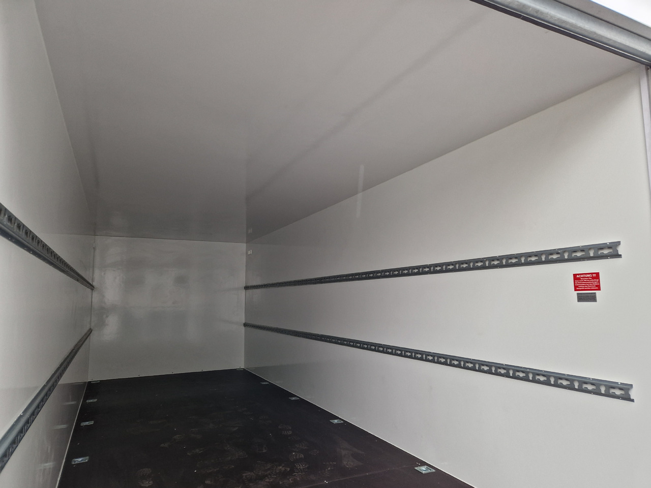 Kargo Koffer Hochlader FC3562HKL 615x220x205cm Heckrampe XXXL 13" 3500kg 100 km/H - Closed box trailer: picture 3 Kargo Koffer Hochlader FC3562HKL 615x220x205cm Heckrampe XXXL 13" 3500kg 100 km/H - Closed box trailer: picture 3