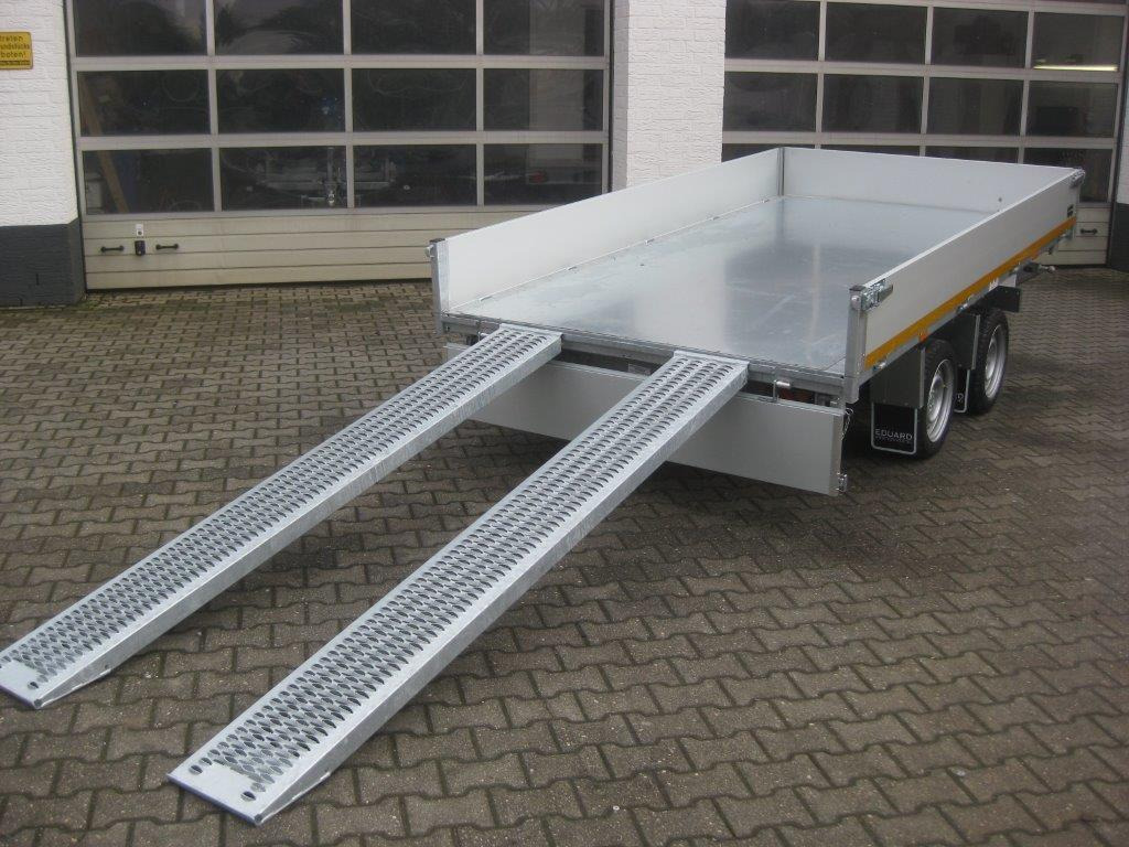 Kipper 330x180x30cm Elektrisch+Notpumpe Rampen (L) niedrig 13" 3000kg order Aktion - Tipper trailer: picture 4 Kipper 330x180x30cm Elektrisch+Notpumpe Rampen (L) niedrig 13" 3000kg order Aktion - Tipper trailer: picture 4