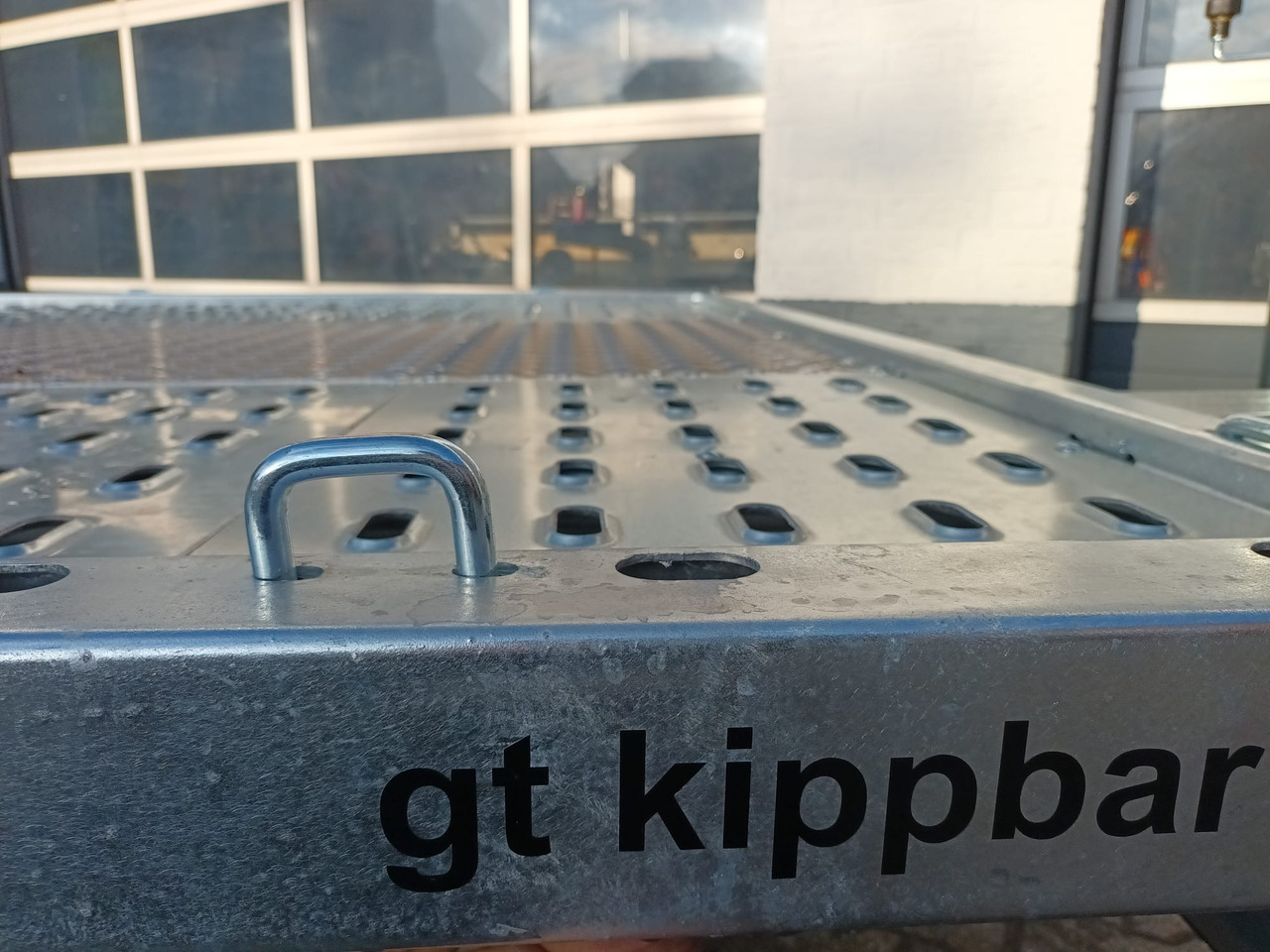 Martz GT kipp 450/2 S 450x215cm easyload ankippbar Lohr Stahl & Aluboden Seilwinde 10" 3000kg - Plant trailer: picture 2 Martz GT kipp 450/2 S 450x215cm easyload ankippbar Lohr Stahl & Aluboden Seilwinde 10" 3000kg - Plant trailer: picture 2