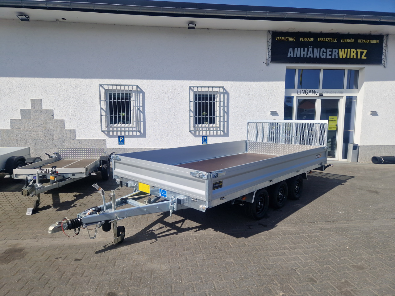 Tipper trailer Variant Maschinentransporter 3543 UX Maxi Load LED Tridem Parabelfederung 3500kg: picture 11 Tipper trailer Variant Maschinentransporter 3543 UX Maxi Load LED Tridem Parabelfederung 3500kg: picture 11