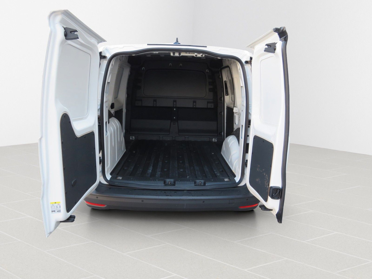 Panel van Volkswagen Caddy Cargo 2.0 TDI 75 kW: picture 17