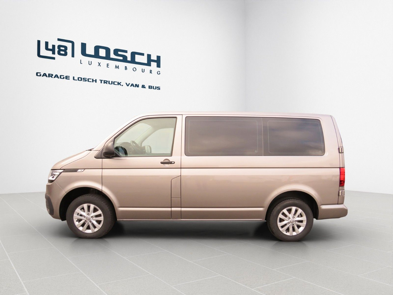 Volkswagen T6.1 Transporter Trendline 2.0 TDI Kasten - Small van: picture 2 Volkswagen T6.1 Transporter Trendline 2.0 TDI Kasten - Small van: picture 2