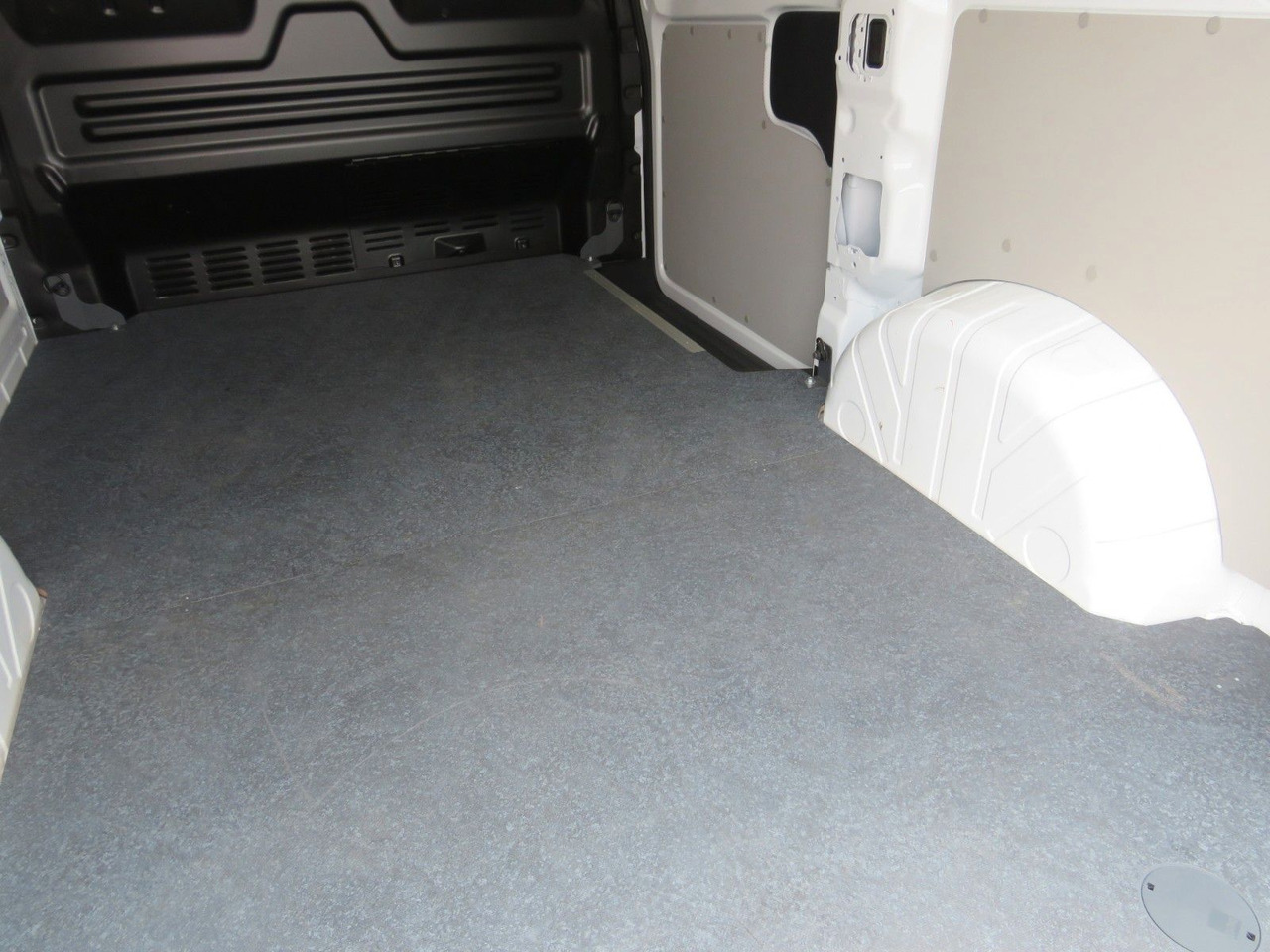 Panel van Volkswagen T7 Transporter 2.0 TDI 110 kW Kasten 4MOTION: picture 18