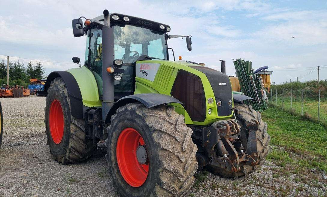 Claas Axion 840 - Farm tractor: picture 1 Claas Axion 840 - Farm tractor: picture 1