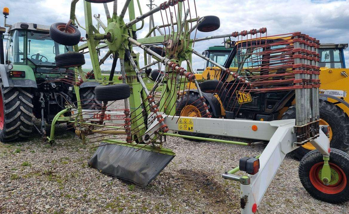 Claas Liner 680 - Tedder/ Rake: picture 4 Claas Liner 680 - Tedder/ Rake: picture 4