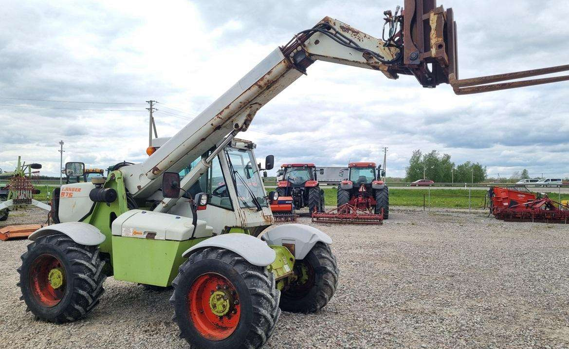 Claas Ranger 975 - Farm tractor: picture 4 Claas Ranger 975 - Farm tractor: picture 4