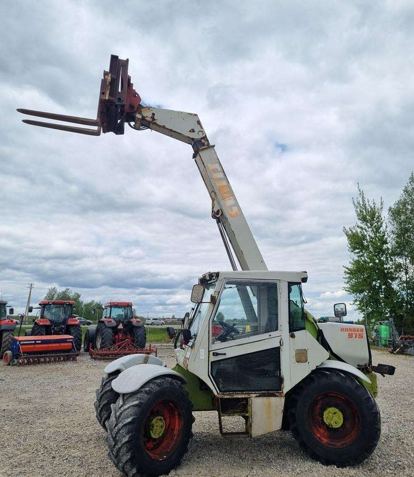 Claas Ranger 975 - Farm tractor: picture 2 Claas Ranger 975 - Farm tractor: picture 2