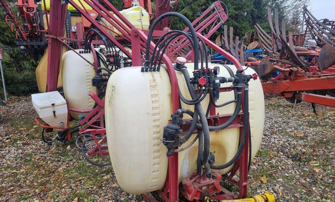 Hardi 850 - Sprayer: picture 3 Hardi 850 - Sprayer: picture 3