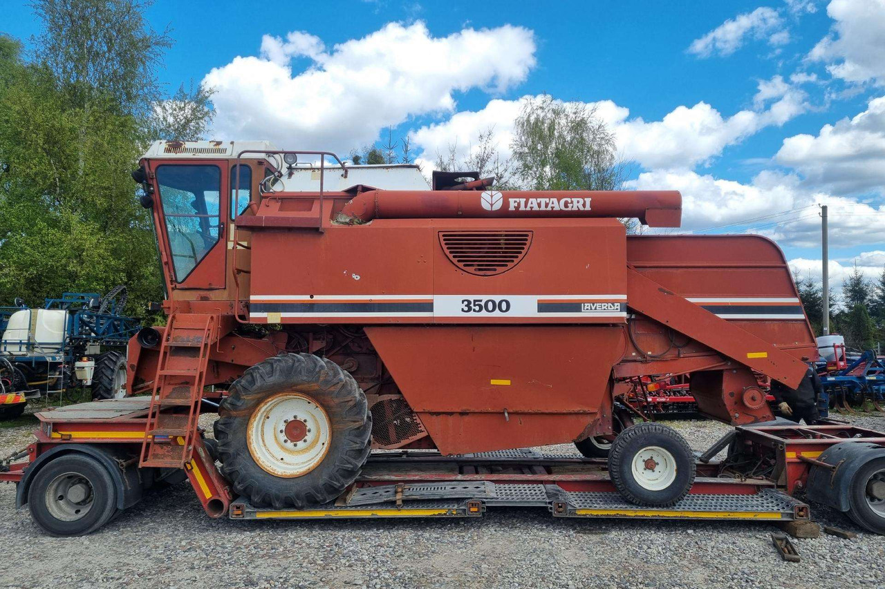 Laverda 3500 - Combine harvester: picture 4 Laverda 3500 - Combine harvester: picture 4