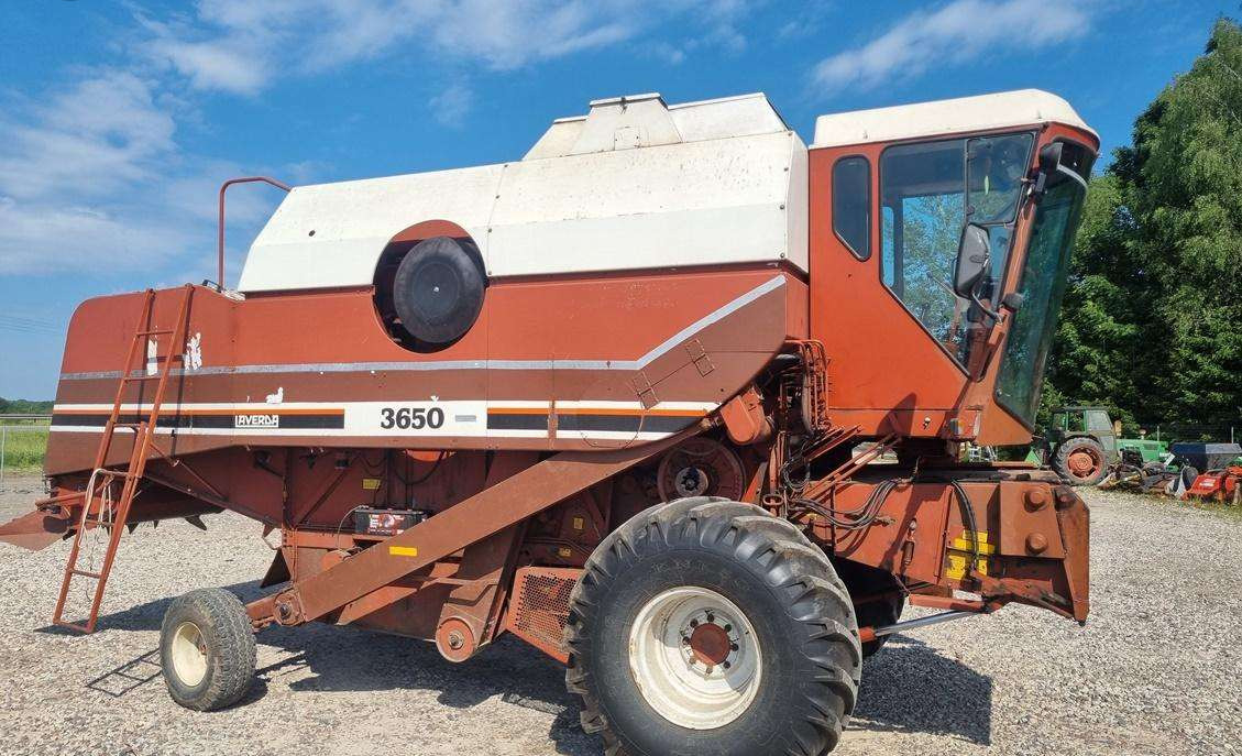 Laverda 3650 - Combine harvester: picture 2 Laverda 3650 - Combine harvester: picture 2