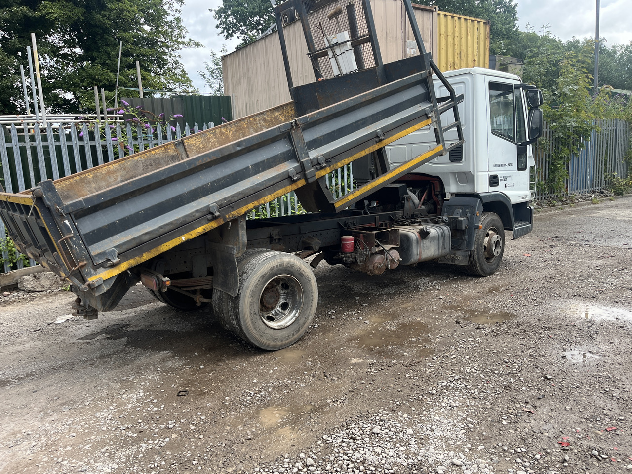 Iveco Euro Cargo 75 E17 - Tipper: picture 3 Iveco Euro Cargo 75 E17 - Tipper: picture 3
