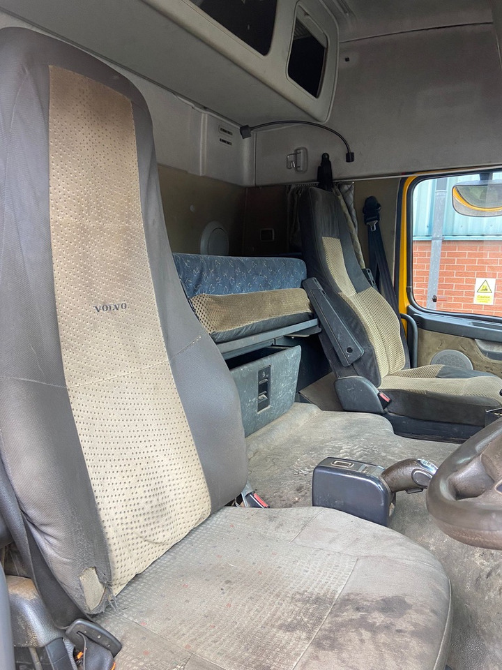Tow truck Volvo FM9 340 6x2 Rigid: picture 9