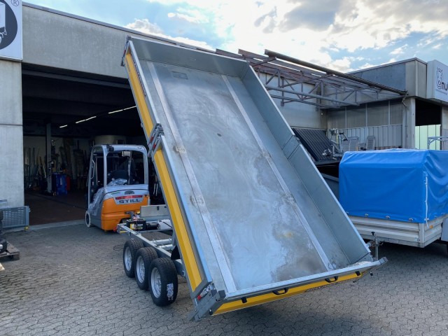 Brian James Cargo Tipper Heckkipper 3-achs, 526-3620-35-3-12, 3600 x 2000 x 300 mm, 3,5 to. - Tipper trailer: picture 3 Brian James Cargo Tipper Heckkipper 3-achs, 526-3620-35-3-12, 3600 x 2000 x 300 mm, 3,5 to. - Tipper trailer: picture 3