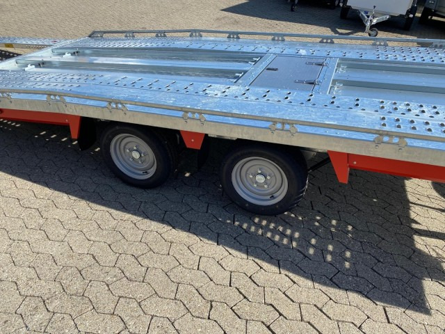 Brian James T Transporter, 231-5021-35-2-12, 5000 x 2150 mm, 3,5 to. kippbar mit Auffahrrampen - Autotransporter trailer: picture 4 Brian James T Transporter, 231-5021-35-2-12, 5000 x 2150 mm, 3,5 to. kippbar mit Auffahrrampen - Autotransporter trailer: picture 4