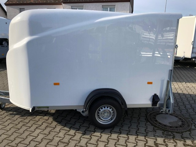 New Closed box trailer Cheval Liberte Debon Cargo 2 Poly +​ Türe weiß 1300 kg, 100 km/h, 300x155x168cm: picture 6