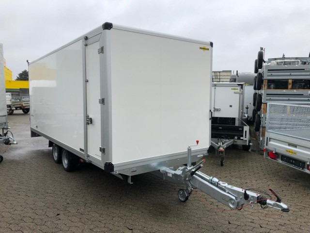 Humbaur Koffer HKN 25 52 21-20 PF30, 2,5 to. 5185x2030x1885 mm - Closed box trailer: picture 1 Humbaur Koffer HKN 25 52 21-20 PF30, 2,5 to. 5185x2030x1885 mm - Closed box trailer: picture 1