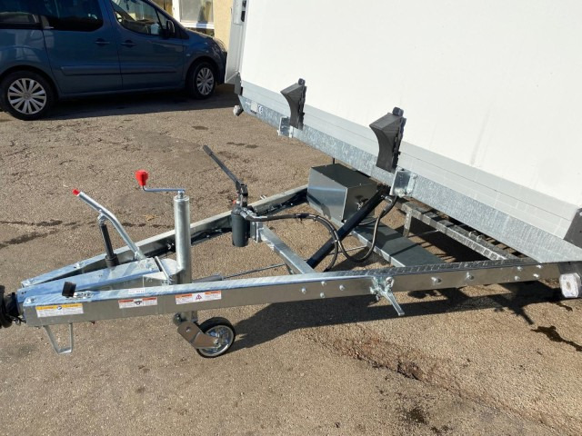 Humbaur MTKB 35 57 24-22 3,5 to. 5726 x 2334 x 2086 mm, 100 km/h - Autotransporter trailer: picture 2 Humbaur MTKB 35 57 24-22 3,5 to. 5726 x 2334 x 2086 mm, 100 km/h - Autotransporter trailer: picture 2