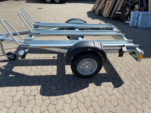 Humbaur Motorradanhänger HM 102113, 100 km/h, HM 10 21 13, 1,0 t. 2095 x 1365 x 70 mm - Motorcycle trailer: picture 4 Humbaur Motorradanhänger HM 102113, 100 km/h, HM 10 21 13, 1,0 t. 2095 x 1365 x 70 mm - Motorcycle trailer: picture 4