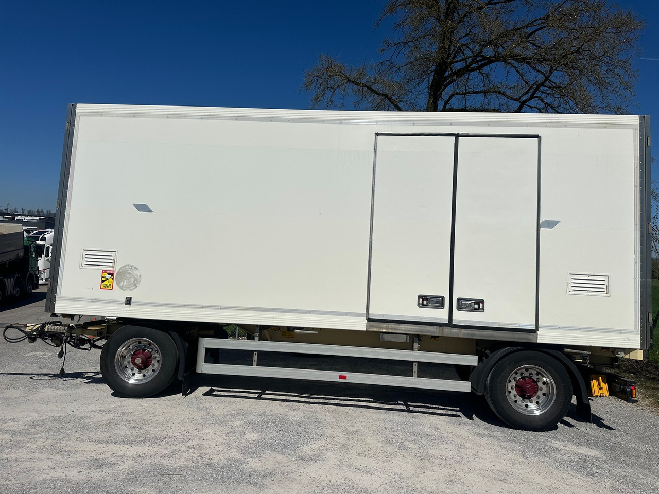 LANZ & MARTI EU 18 - Closed box trailer: picture 3 LANZ & MARTI EU 18 - Closed box trailer: picture 3
