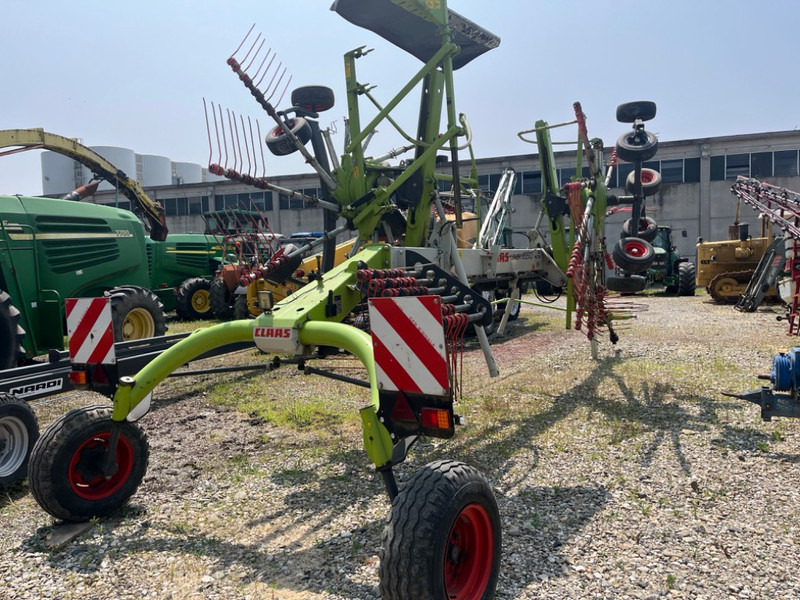 Claas Liner 1650 Twin - Tedder/ Rake: picture 4 Claas Liner 1650 Twin - Tedder/ Rake: picture 4
