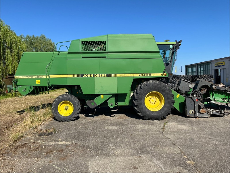 John Deere 2058 - Combine harvester: picture 4 John Deere 2058 - Combine harvester: picture 4