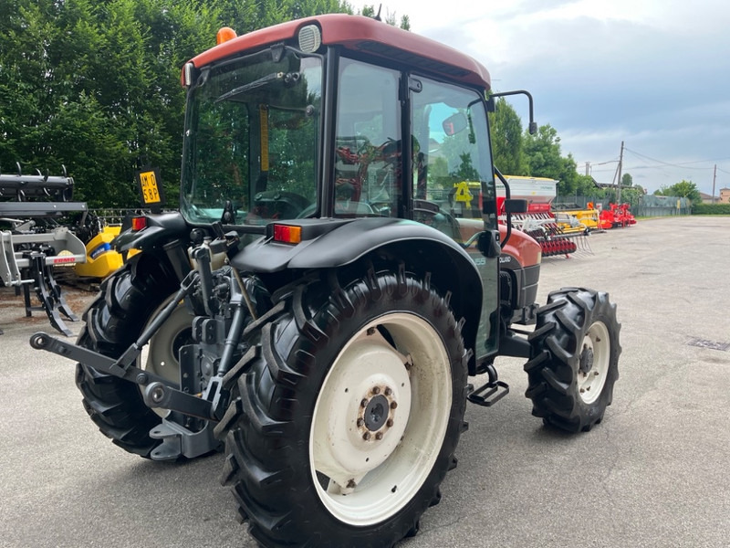 New Holland TN 55 D - Farm tractor: picture 5 New Holland TN 55 D - Farm tractor: picture 5