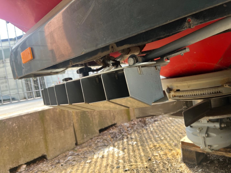 Vicon GEOSPREAD RO-EDW - Fertilizer spreader: picture 2 Vicon GEOSPREAD RO-EDW - Fertilizer spreader: picture 2