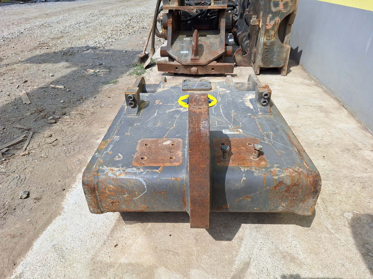 Attachment plate S3 - Quick coupler for Construction machinery: picture 4 Attachment plate S3 - Quick coupler for Construction machinery: picture 4