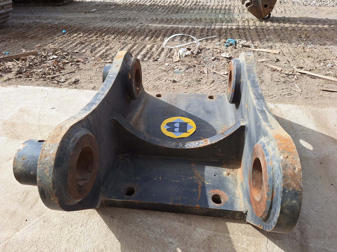 Attachment plate - Quick coupler for Construction machinery: picture 5 Attachment plate - Quick coupler for Construction machinery: picture 5
