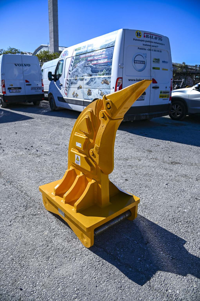 BAT BR10 - Ripper for Excavator: picture 2 BAT BR10 - Ripper for Excavator: picture 2