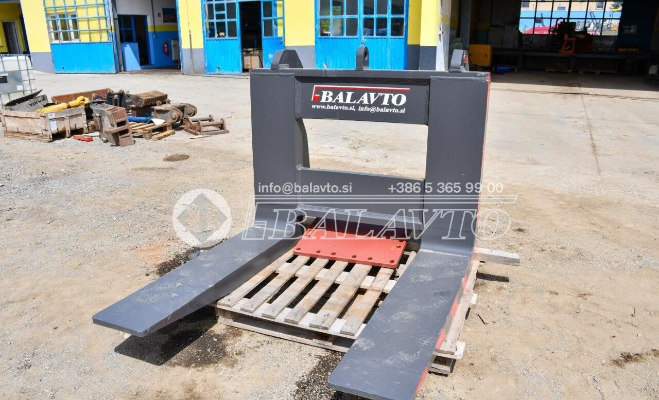 Balavto Block handling forks for Volvo L220 and L180 - Forks: picture 1 Balavto Block handling forks for Volvo L220 and L180 - Forks: picture 1