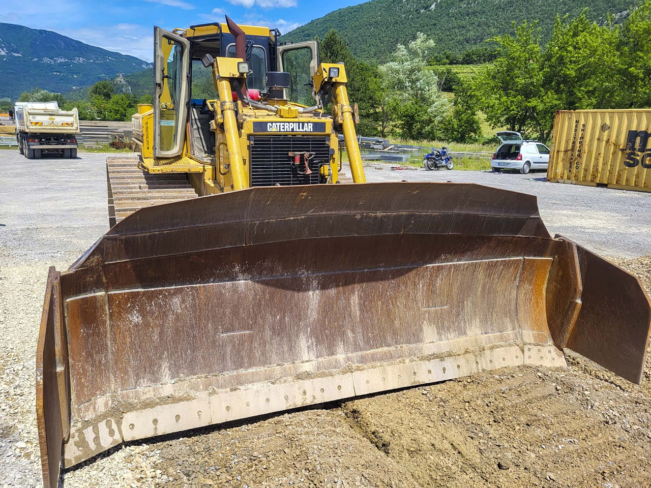 Bulldozer CATERPILLAR D6R: picture 12 Bulldozer CATERPILLAR D6R: picture 12