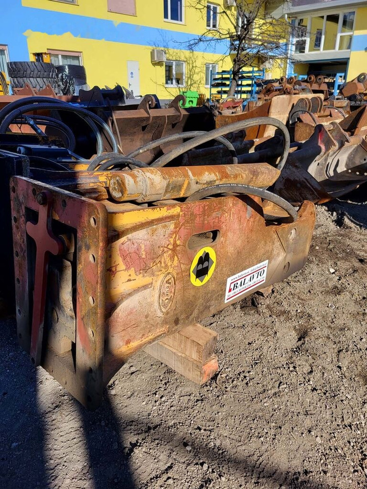 D&A 220V - Hydraulic hammer: picture 3 D&A 220V - Hydraulic hammer: picture 3